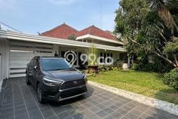 Hunian Mewah Siap Huni LT 736m2 di Menteng, Jakarta Pusat Hunian Mewah Siap Huni LT 736m2 di Menteng, Jakarta Pusat