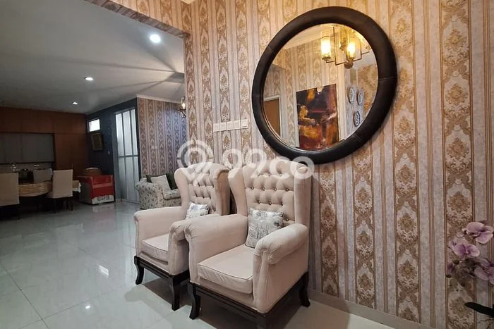 Jual Rumah Mewah Megah Dengan View Eksklusif di Pangkalan Jati, Depok Jual Rumah Mewah Megah Dengan View Eksklusif di Pangkalan Jati, Depok