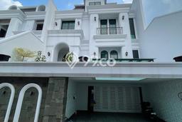 Siap Huni Rumah Mewah 4 Kamar di Cilandak Dekat ke Mana Pun Siap Huni Rumah Mewah 4 Kamar di Cilandak Dekat ke Mana Pun