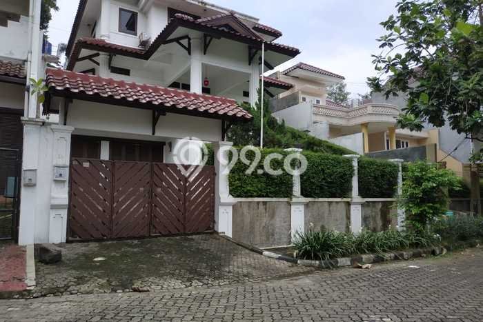 Siap Huni Rumah Mewah 3 Kamar di Ciputat Timur Dekat ke Mana Saja Siap Huni Rumah Mewah 3 Kamar di Ciputat Timur Dekat ke Mana Saja