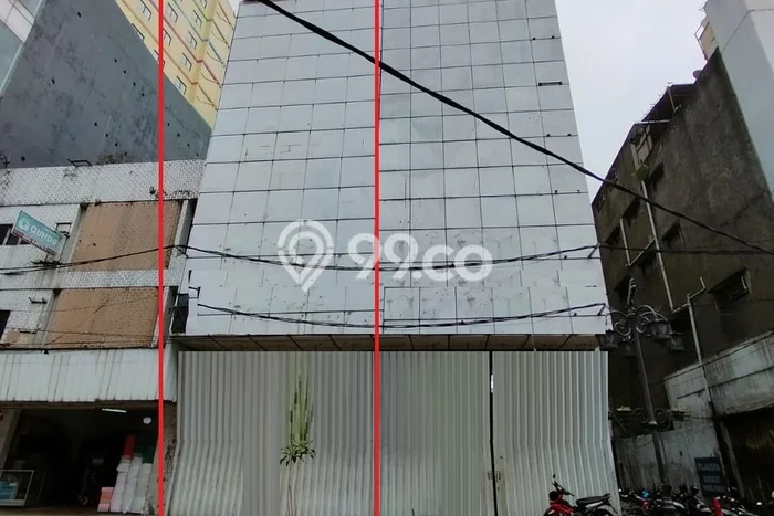 Unit Ruko Dijual di Regol Bandung Luas Tanah 113m2, Luas Bangunan 500m2 Unit Ruko Dijual di Regol Bandung Luas Tanah 113m2, Luas Bangunan 500m2