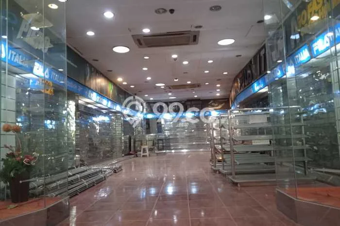 Unit Ruko Dijual di Regol Bandung Luas Tanah 113m2, Luas Bangunan 500m2 Unit Ruko Dijual di Regol Bandung Luas Tanah 113m2, Luas Bangunan 500m2