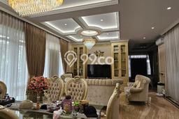 For Sale! Luxury House LT 624m2 Desain Modern di Taman Kopo Indah For Sale! Luxury House LT 624m2 Desain Modern di Taman Kopo Indah