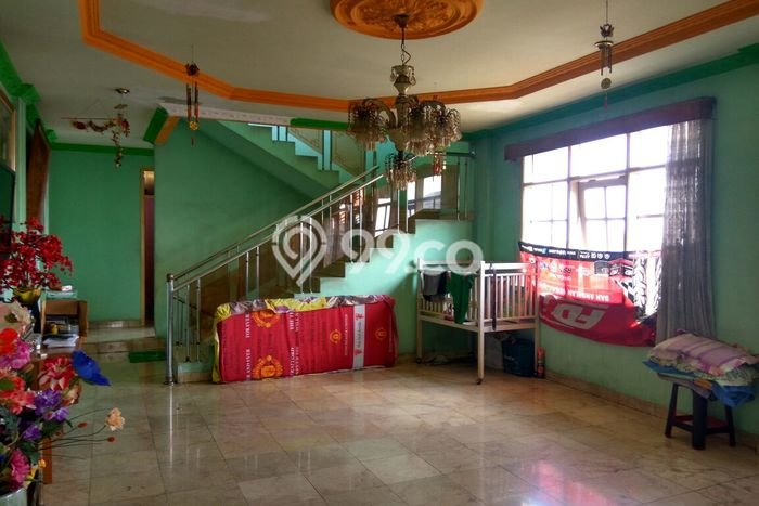 Ruko Dijual di Bandung LT 127m2 & LB 320m2 Lokasi Terbaik! Ruko Dijual di Bandung LT 127m2 & LB 320m2 Lokasi Terbaik!