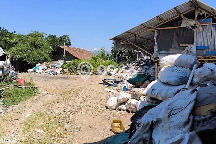 Gudang Favorit Dijual di Margaasih Bandung Kawasan Pusat Bisnis Gudang Favorit Dijual di Margaasih Bandung Kawasan Pusat Bisnis