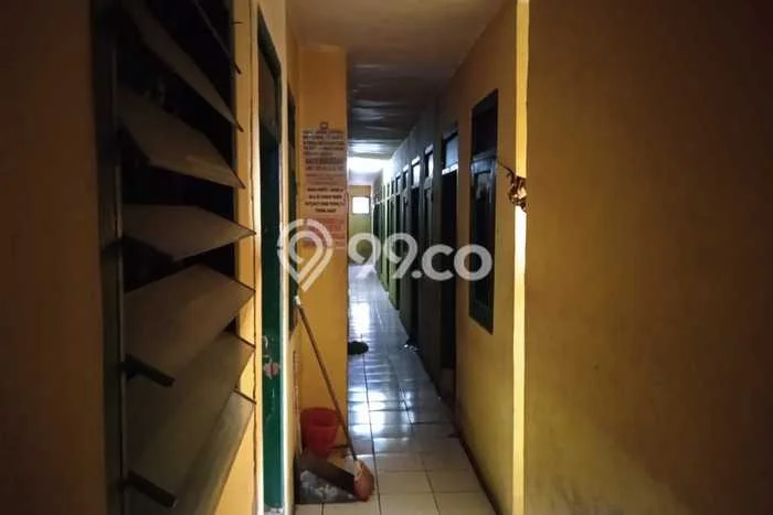 Rumah Kost Dijual di Regol, Bandung, Spesifikasi 50 KT, 18 KM, 1200m2 Rumah Kost Dijual di Regol, Bandung, Spesifikasi 50 KT, 18 KM, 1200m2