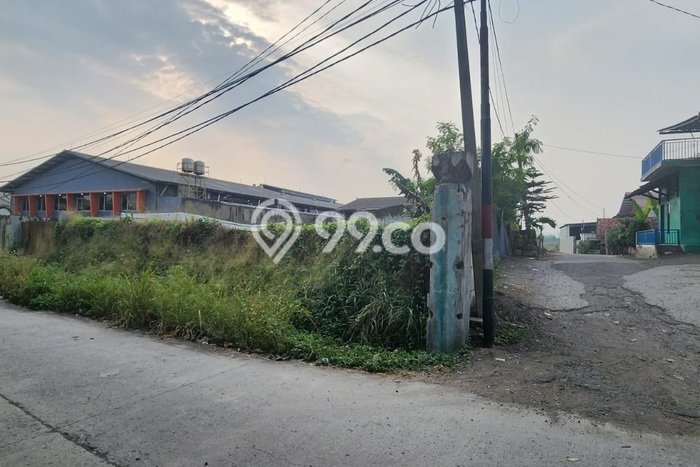Gudang Bagus Dijual LB 200m2 Lokasi Strategis Bandung Area Cocok untuk Bisnis Gudang Bagus Dijual LB 200m2 Lokasi Strategis Bandung Area Cocok untuk Bisnis