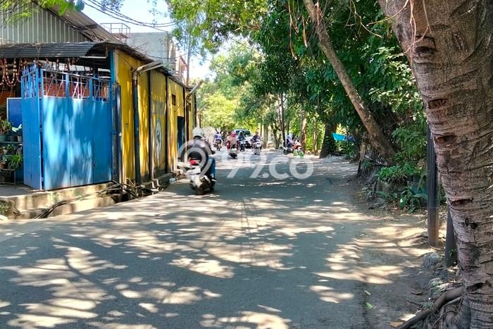 Komersial disewakan di Kiaracondong Bandung dengan luas bangunan 100m2 Komersial disewakan di Kiaracondong Bandung dengan luas bangunan 100m2