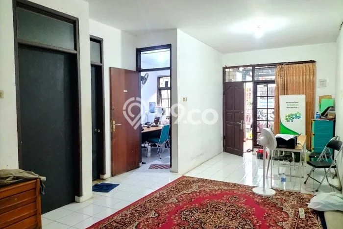 HARGA SPESIAL! Rumah di Turangga, Dekat Pusat Kota, 2 KM, Luas 130m² Bangunan 100m² HARGA SPESIAL! Rumah di Turangga, Dekat Pusat Kota, 2 KM, Luas 130m² Bangunan 100m²