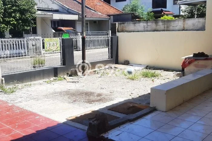 PREMIUM LIVING! Rumah di Turangga, 2 KM, Kawasan Prospektif, LT 178m² Bangunan 1500m² PREMIUM LIVING! Rumah di Turangga, 2 KM, Kawasan Prospektif, LT 178m² Bangunan 1500m²