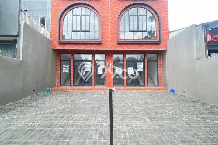 Ruko Dijual Lokasi Emas di BSD Luas 122m2 Ruko Dijual Lokasi Emas di BSD Luas 122m2