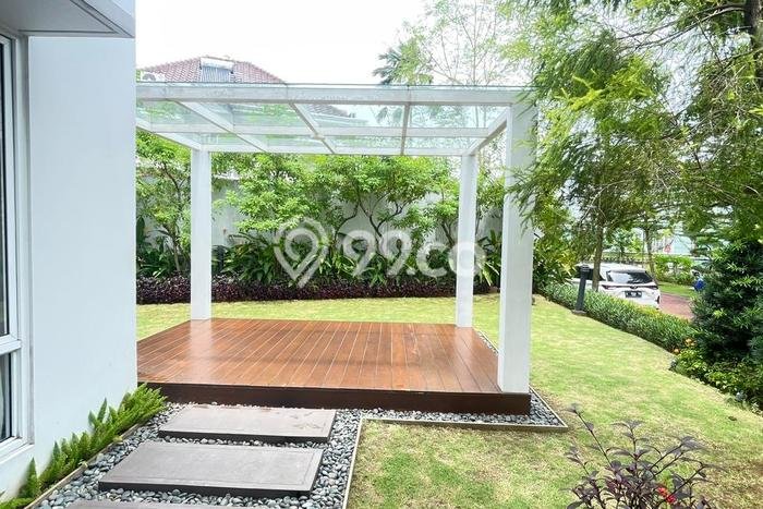 Hunian Mewah LB 329m2 Siap Pakai Desain Elegan di Gading Serpong, Tangerang Hunian Mewah LB 329m2 Siap Pakai Desain Elegan di Gading Serpong, Tangerang