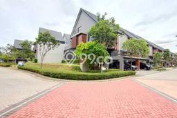Rumah Elit Modern Tanpa Renovasi di BSD Tangerang Rumah Elit Modern Tanpa Renovasi di BSD Tangerang