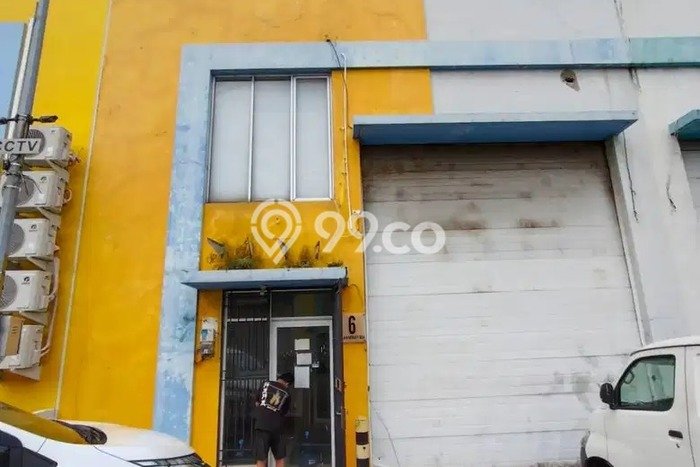 Gudang untuk Disewa di Pusat Tangerang Luas Bangunan 324m2 Gudang untuk Disewa di Pusat Tangerang Luas Bangunan 324m2