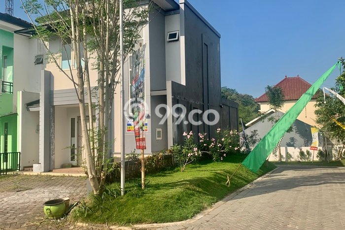 Rumah Area Strategis di Greenwood, Semarang, LT 128m² Bangunan 128m² Rumah Area Strategis di Greenwood, Semarang, LT 128m² Bangunan 128m²