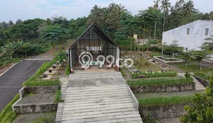 Unit Komersial Dijual di Salatiga LT 4301m2 & LB 350m2 Unit Komersial Dijual di Salatiga LT 4301m2 & LB 350m2