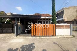 Rumah Luas Tanah 100m2m² di Cimahi Utara, Cimahi - Akses Mudah Rumah Luas Tanah 100m2m² di Cimahi Utara, Cimahi - Akses Mudah