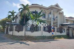 Rumah sewa siap pakai 4 Kamar Tidur di Citraland, Surabaya Rumah sewa siap pakai 4 Kamar Tidur di Citraland, Surabaya