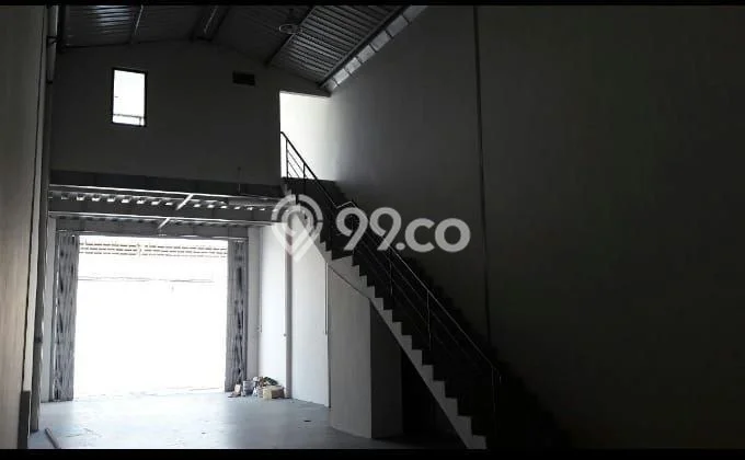 Unit Gudang Disewa Lokasi Waru, Sidoarjo Spesifikasi Luas Bangunan 140m2 Unit Gudang Disewa Lokasi Waru, Sidoarjo Spesifikasi Luas Bangunan 140m2