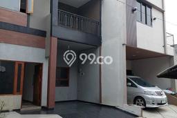 Hunian Cantik Modern Lb 150m2 di Cipayung, Jakarta Timur Hunian Cantik Modern Lb 150m2 di Cipayung, Jakarta Timur