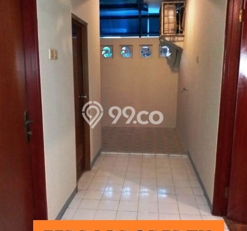 Rumah Mewah LB 250m2 Siap Huni Desain Elegan di Citra Grand, Jakarta Timur Rumah Mewah LB 250m2 Siap Huni Desain Elegan di Citra Grand, Jakarta Timur
