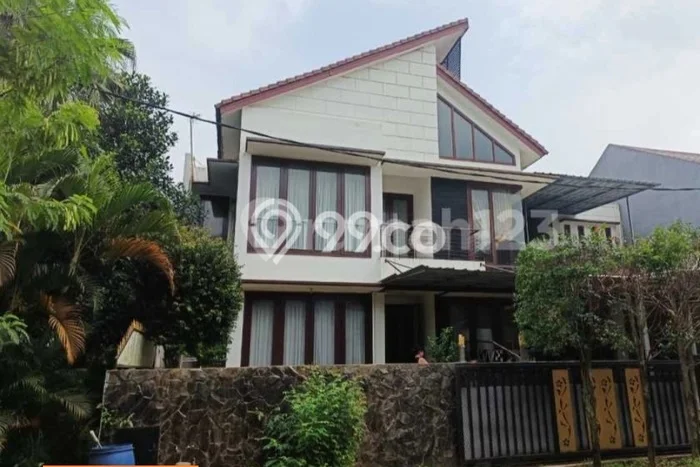 Ready to Use! Premium House LT 277m2 Desain Modern di Citra Grand Ready to Use! Premium House LT 277m2 Desain Modern di Citra Grand