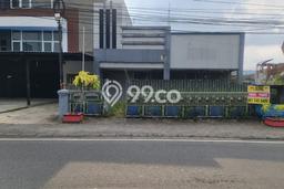 Area Ramai! Ruko Dijual di Ungaran Barat untuk Bisnis Luas Bangunan 250m2 Area Ramai! Ruko Dijual di Ungaran Barat untuk Bisnis Luas Bangunan 250m2