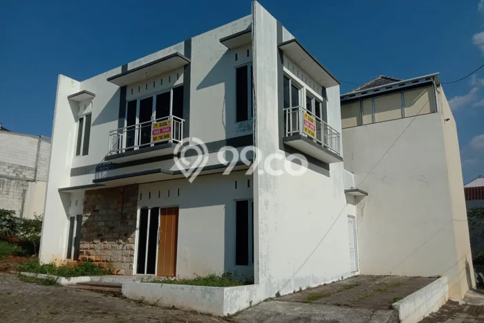 Dijual Cepat Rumah Favorit Siap Huni LB 90m2 di Semarang Selatan, Semarang Dijual Cepat Rumah Favorit Siap Huni LB 90m2 di Semarang Selatan, Semarang