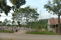 Tanah untuk Dijual Lokasi Ungaran Timur, Semarang Luas 746m2 SHM Tanah untuk Dijual Lokasi Ungaran Timur, Semarang Luas 746m2 SHM