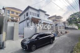 Hunian Eksklusif Siap Huni LT 618m2 di Banyumanik, Semarang Hunian Eksklusif Siap Huni LT 618m2 di Banyumanik, Semarang