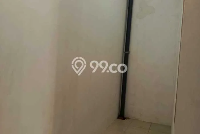 Hunian Strategis 2 KT LB 80m2 Kondisi Bagus di Kedungmundu Hunian Strategis 2 KT LB 80m2 Kondisi Bagus di Kedungmundu