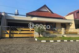 Disewakan! Rumah 4 Kamar Tidur &
3 Kamar Mandi di Karang Rejo, Semarang Disewakan! Rumah 4 Kamar Tidur &
3 Kamar Mandi di Karang Rejo, Semarang
