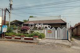 Disewakan Cepat Rumah Kondisi Bagus di Area Semarang Tengah, Semarang Disewakan Cepat Rumah Kondisi Bagus di Area Semarang Tengah, Semarang