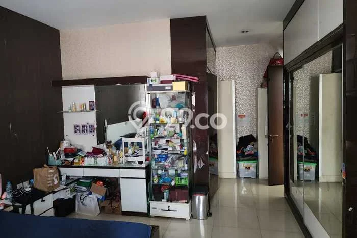 Rumah Mewah LB 300m2 Siap Huni Desain Elegan di Citra Garden, Jakarta Barat Rumah Mewah LB 300m2 Siap Huni Desain Elegan di Citra Garden, Jakarta Barat