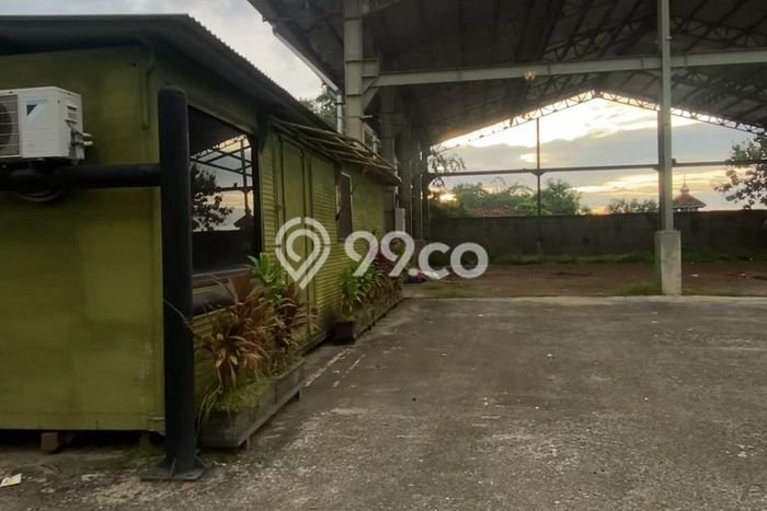 Unit Gudang disewakan di Legok Tangerang dengan LT 1100m2 / LB 650m2 Unit Gudang disewakan di Legok Tangerang dengan LT 1100m2 / LB 650m2