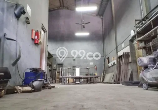 FOR SALE! Gudang di Legok Tangerang, LT 400m2, LB 352m2 FOR SALE! Gudang di Legok Tangerang, LT 400m2, LB 352m2