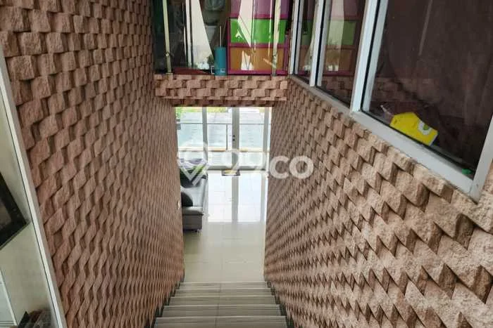 Rumah Mewah LB 300m2 Siap Huni Desain Elegan di Citra Garden, Jakarta Barat Rumah Mewah LB 300m2 Siap Huni Desain Elegan di Citra Garden, Jakarta Barat