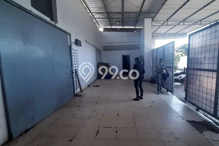 Gudang disewakan di Bogor Barat Bogor dengan luas bangunan 1370m2 Gudang disewakan di Bogor Barat Bogor dengan luas bangunan 1370m2