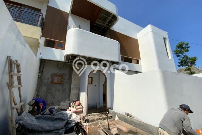 LOKASI TERBAIK! Vila Kawasan , Dimensi 150m2m², Area Strategis dengan jalan mudah LOKASI TERBAIK! Vila Kawasan , Dimensi 150m2m², Area Strategis dengan jalan mudah