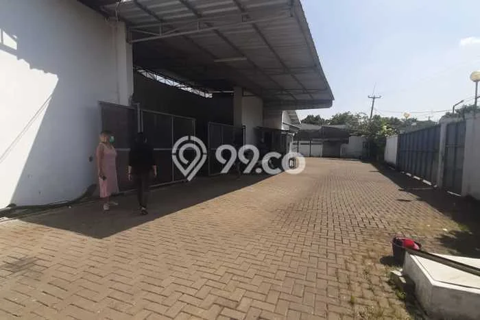 Gudang disewakan di Bogor Barat Bogor dengan luas bangunan 1370m2 Gudang disewakan di Bogor Barat Bogor dengan luas bangunan 1370m2