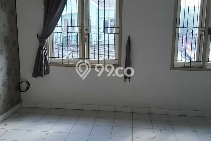 Rumah Modern 2 KT di Duri Kosambi Jakarta Barat Unfurnished Rumah Modern 2 KT di Duri Kosambi Jakarta Barat Unfurnished