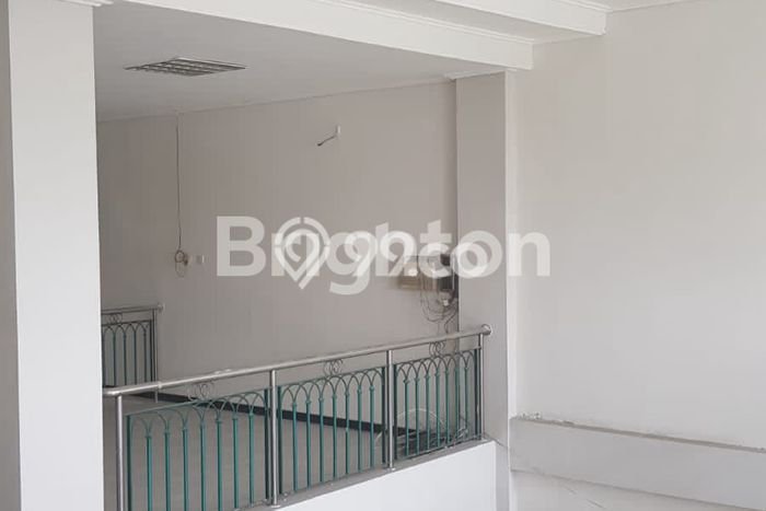 Ruko Dijual Lokasi Emas di Krembangan Luas 350m2 Ruko Dijual Lokasi Emas di Krembangan Luas 350m2
