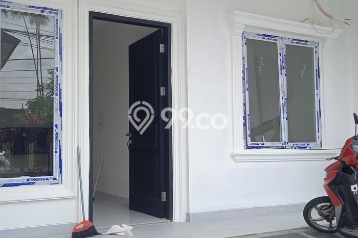 For Sale! Luxury House LT 75m2 Desain Elegan di Duri Kepa For Sale! Luxury House LT 75m2 Desain Elegan di Duri Kepa