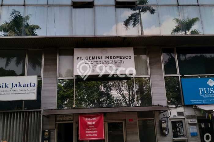 Untuk Dijual! Ruko di Lebak Bulus Jakarta Selatan LT 100m2 / LB 300m2 Kawasan Strategis Untuk Dijual! Ruko di Lebak Bulus Jakarta Selatan LT 100m2 / LB 300m2 Kawasan Strategis
