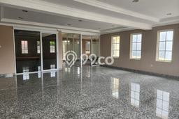 Rumah Nyaman area Kebayoran Baru, 7 KM, Lokasi Strategis Rumah Nyaman area Kebayoran Baru, 7 KM, Lokasi Strategis