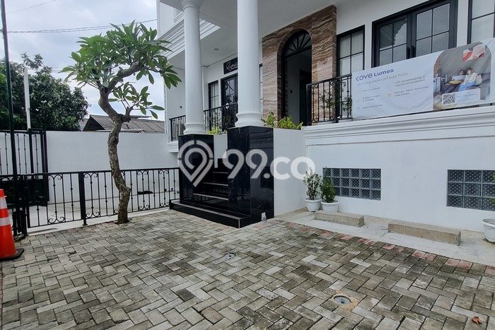 Dijual Kost Strategis di Kebayoran Lama, Jakarta Selatan 18 KT, 20 KM, Luas Bangunan 700m2 Dijual Kost Strategis di Kebayoran Lama, Jakarta Selatan 18 KT, 20 KM, Luas Bangunan 700m2