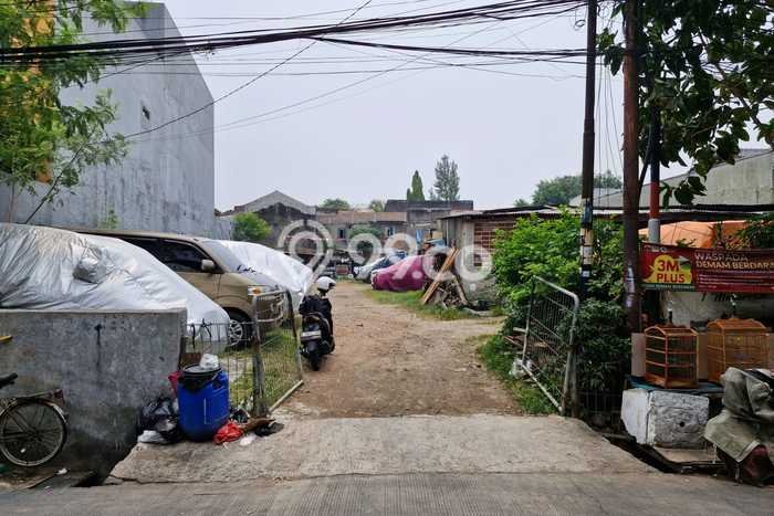Tanah Investasi Dijual di Jakarta Timur Punya Luas 1018m2 Tanah Investasi Dijual di Jakarta Timur Punya Luas 1018m2