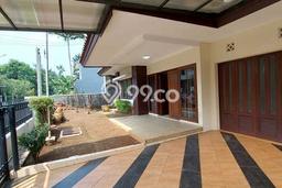 LISTING BARU! Rumah Premium area Kebayoran Lama, LT 340m² LB 500m² LISTING BARU! Rumah Premium area Kebayoran Lama, LT 340m² LB 500m²