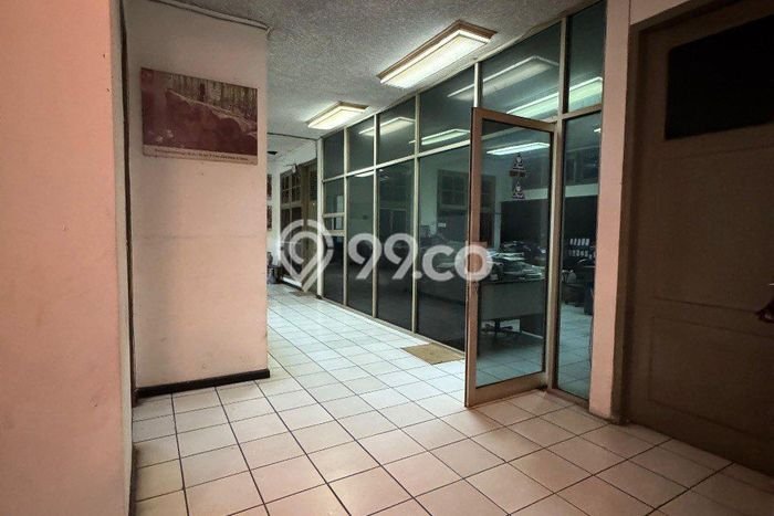 Kantor Dijual di Kebayoran Baru LT 570m2, LB 600m2 Solusi Investasi Cerdas Kantor Dijual di Kebayoran Baru LT 570m2, LB 600m2 Solusi Investasi Cerdas