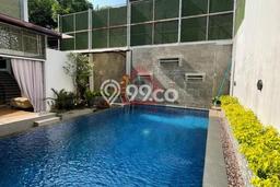 LOKASI PREMIUM! Rumah Strategis area Tebet, LT 530m² Bangunan 600m² LOKASI PREMIUM! Rumah Strategis area Tebet, LT 530m² Bangunan 600m²